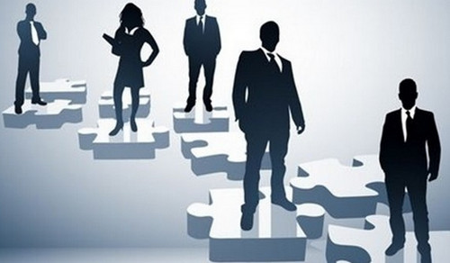 企業(yè)不同發(fā)展階段的人力資源管理策略分析